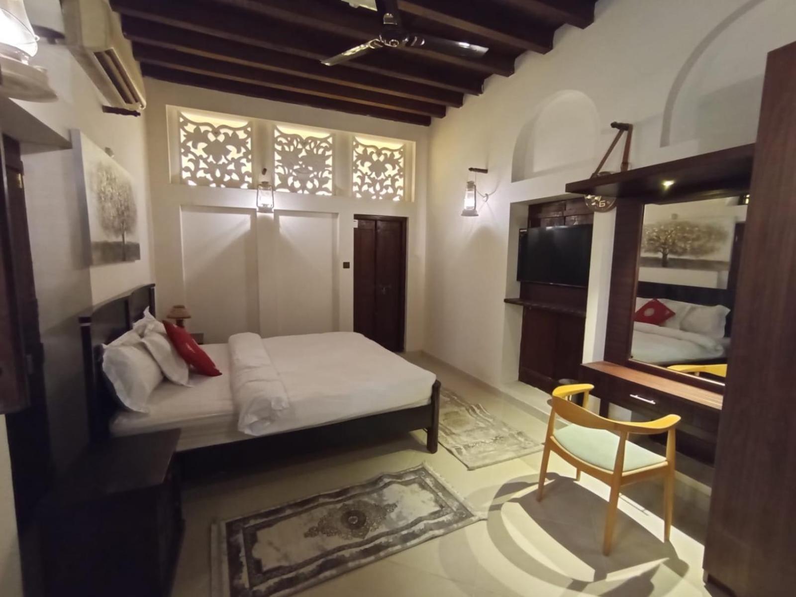 Hyba Heritage Hotel Dubai Bagian luar foto