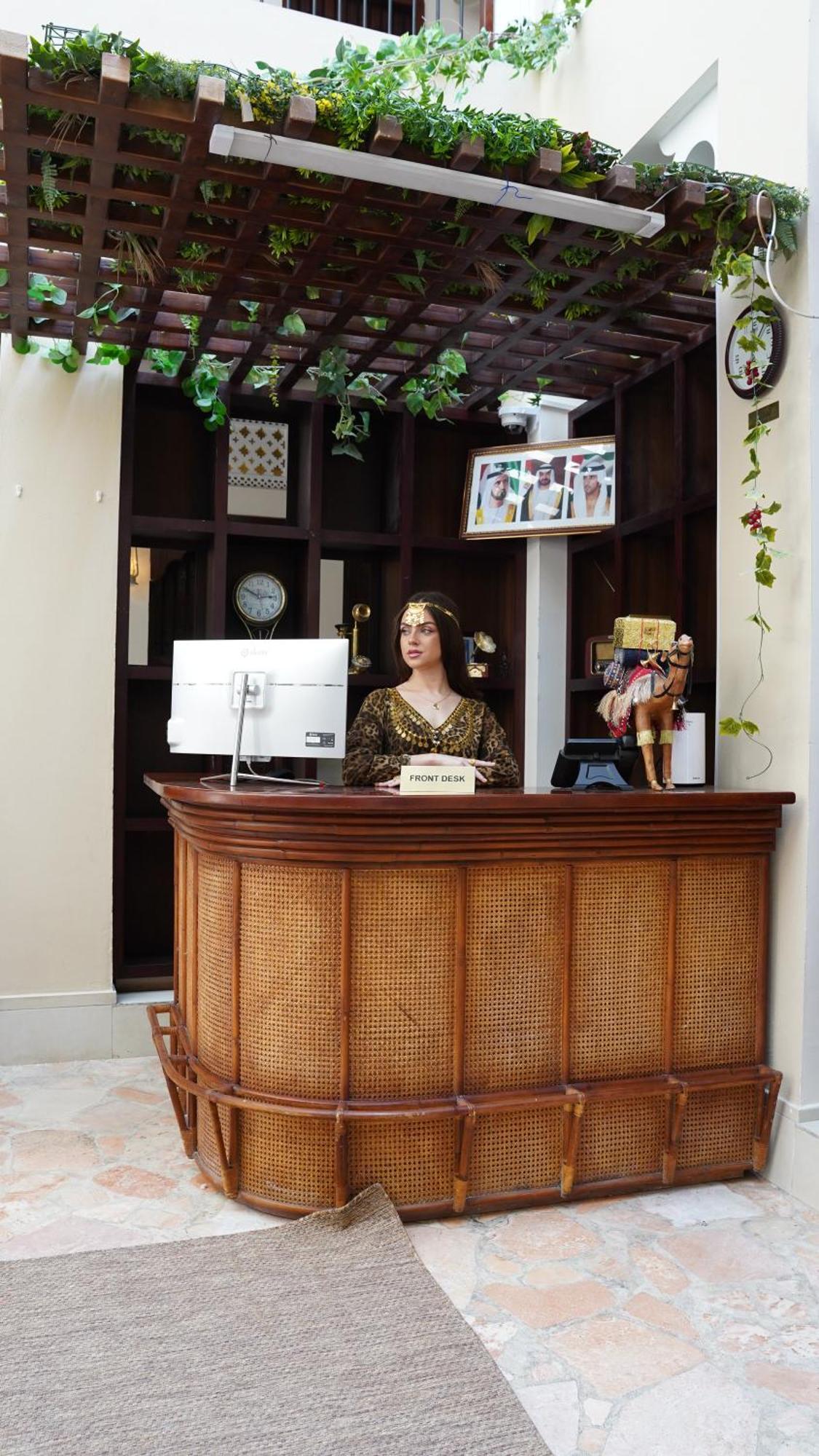 Hyba Heritage Hotel Dubai Bagian luar foto
