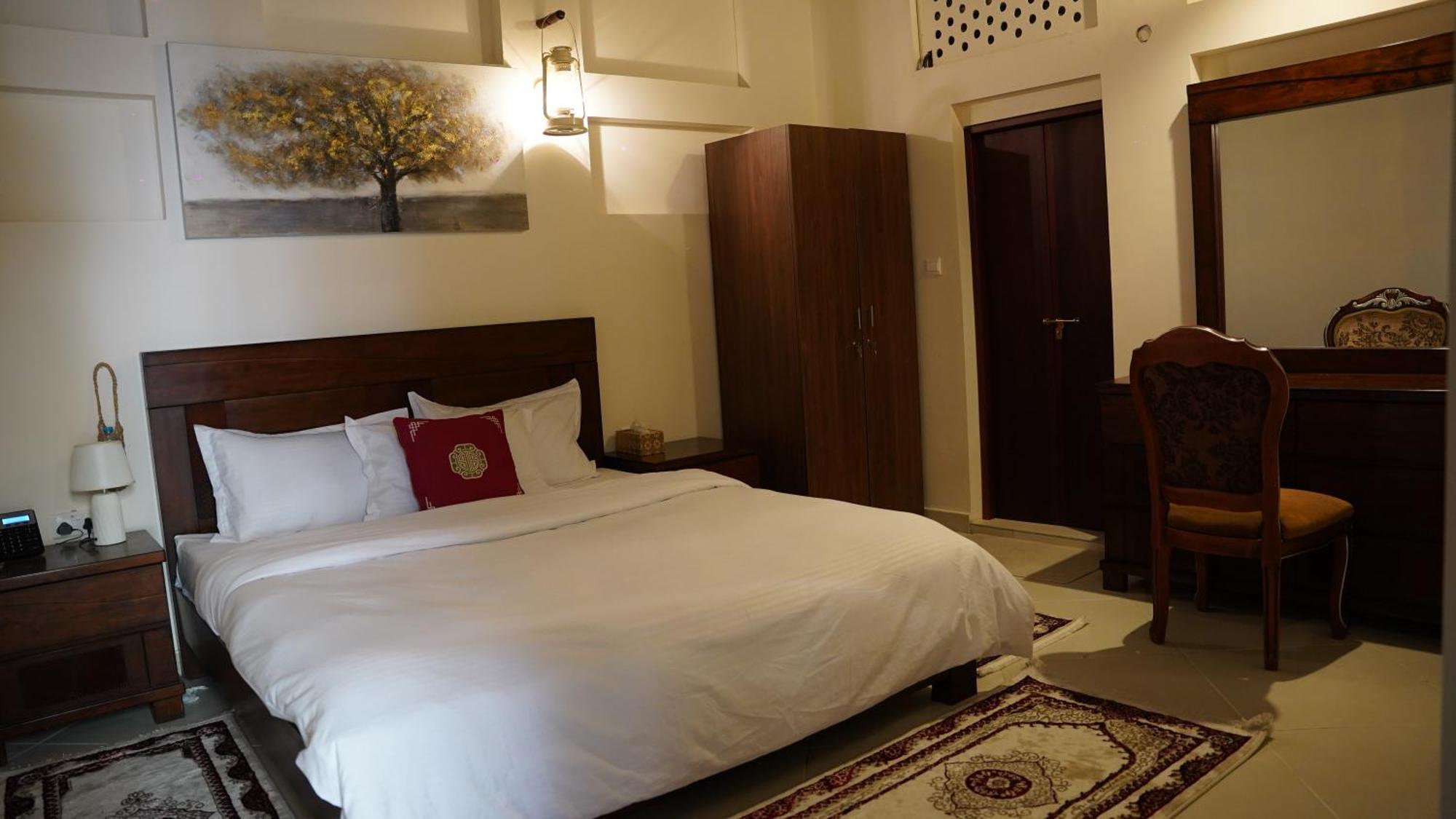 Hyba Heritage Hotel Dubai Bagian luar foto